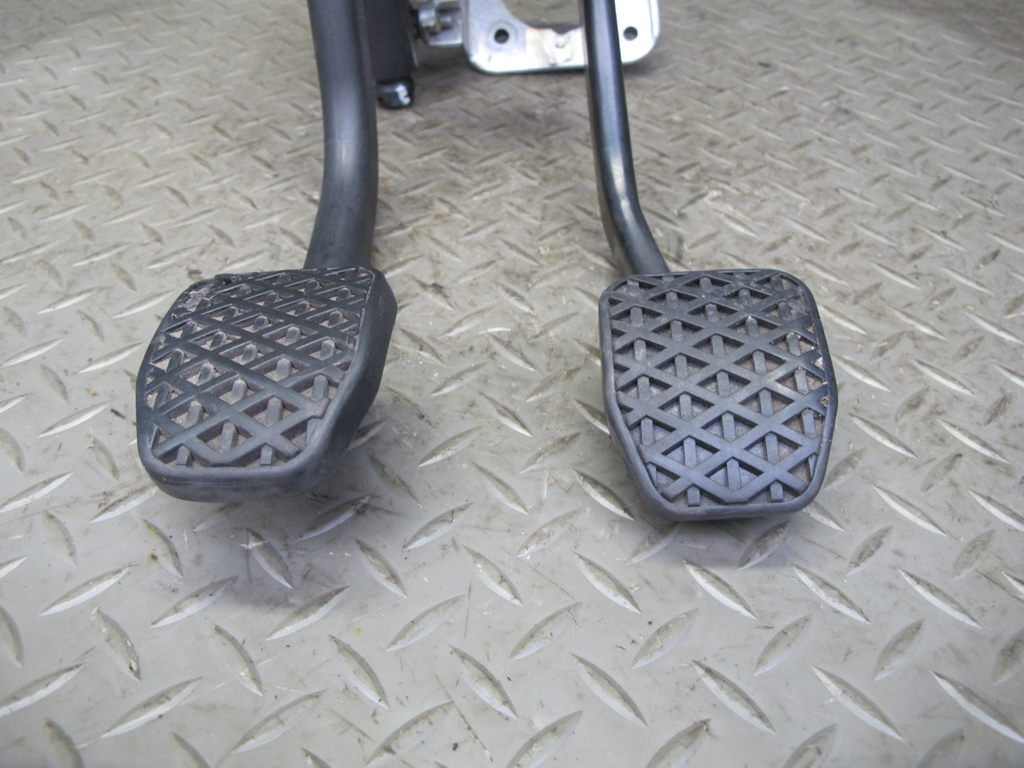 01-06 BMW E46 M3 S54 M/T Manual Clutch Line Brake Gas Acceleration Pedal Set