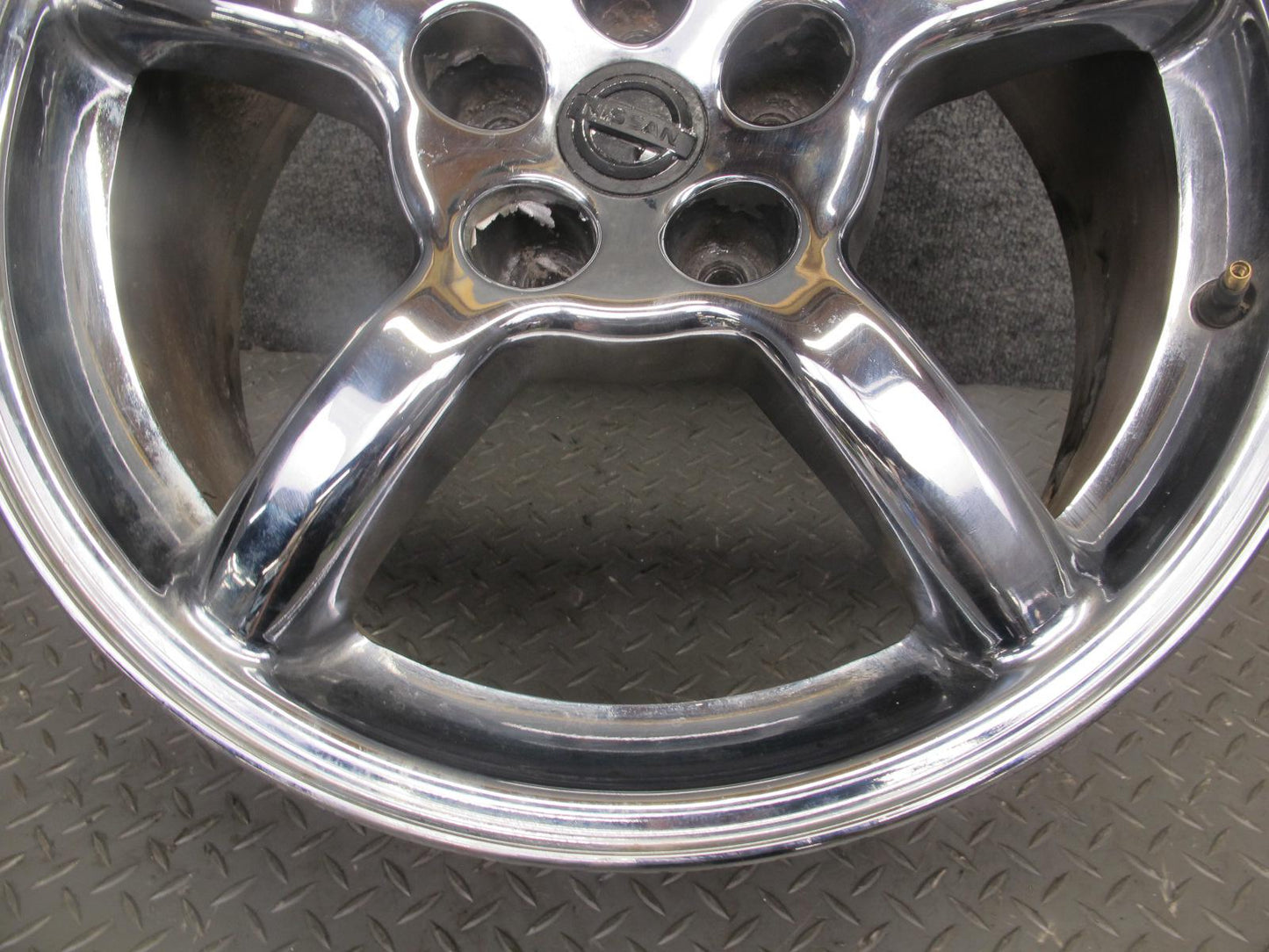 03-08 Nissan 350Z Z33 Factory R18 18" Chrome Wheel Rim 18x8J ET30 OEM