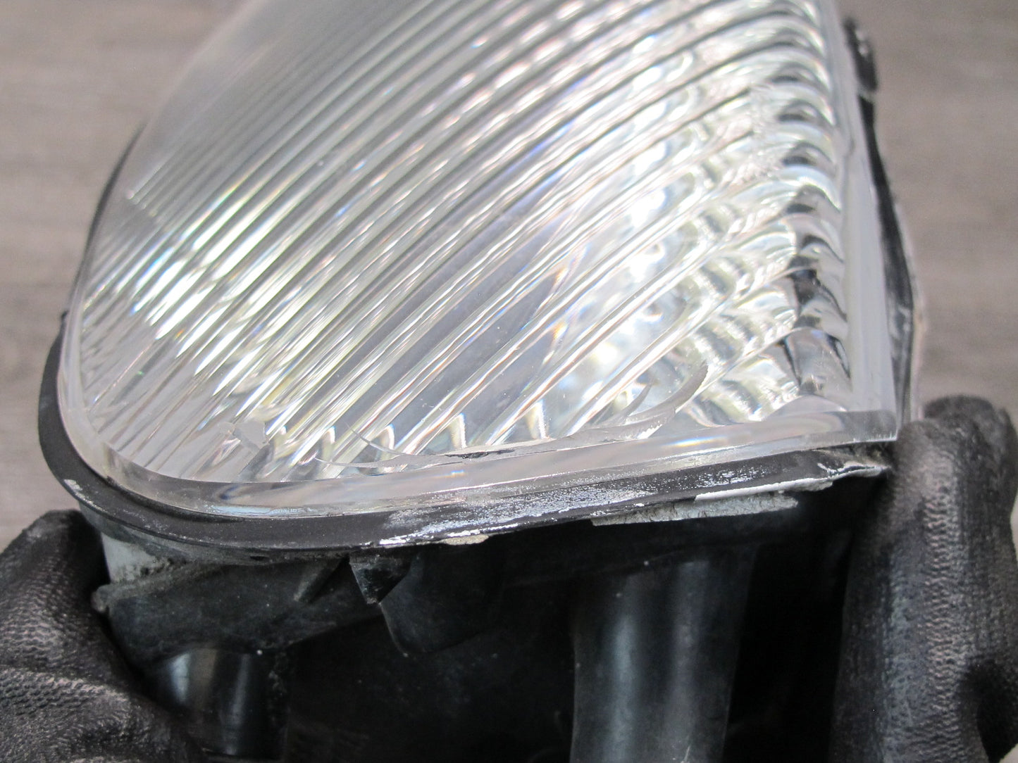 97-98 Lexus UZZ30L SC300 SC400 Front Right Outer Halogen Headlight Lamp OEM