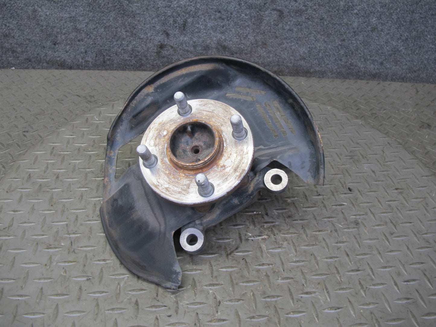 00-05 Toyota MR2 Spyder ZZW30L Front Left Spindle Knuckle Wheel Hub Bearing OEM