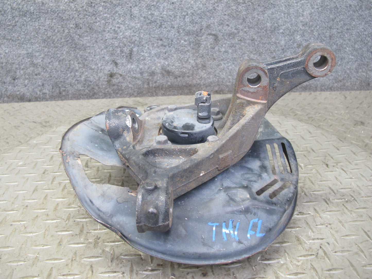 00-05 Toyota MR2 Spyder ZZW30L Front Left Spindle Knuckle Wheel Hub Bearing OEM
