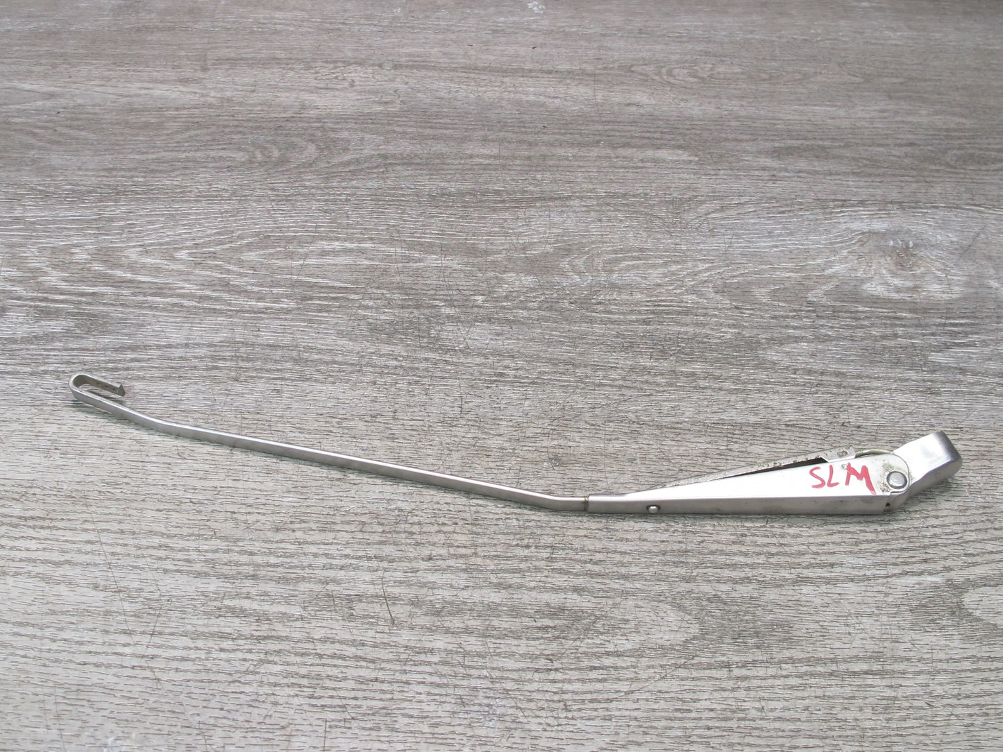 73-89 Mercedes R107 Set of 2 Front Left & Right Windshield Wiper Arm OEM