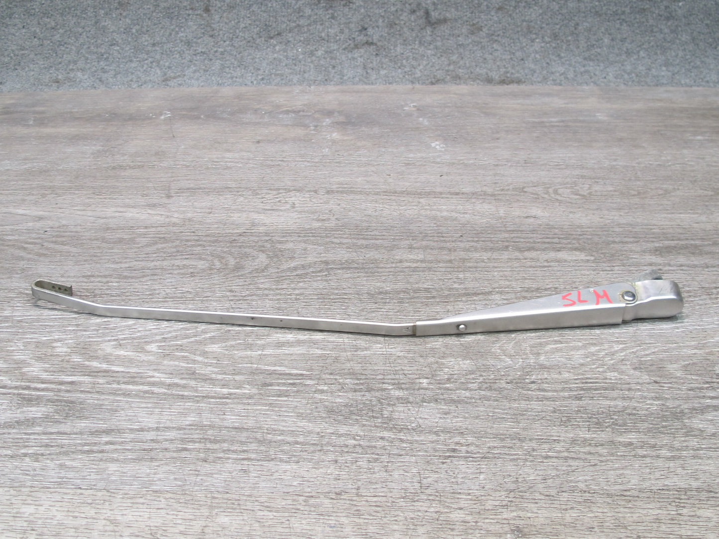 73-89 Mercedes R107 Set of 2 Front Left & Right Windshield Wiper Arm OEM