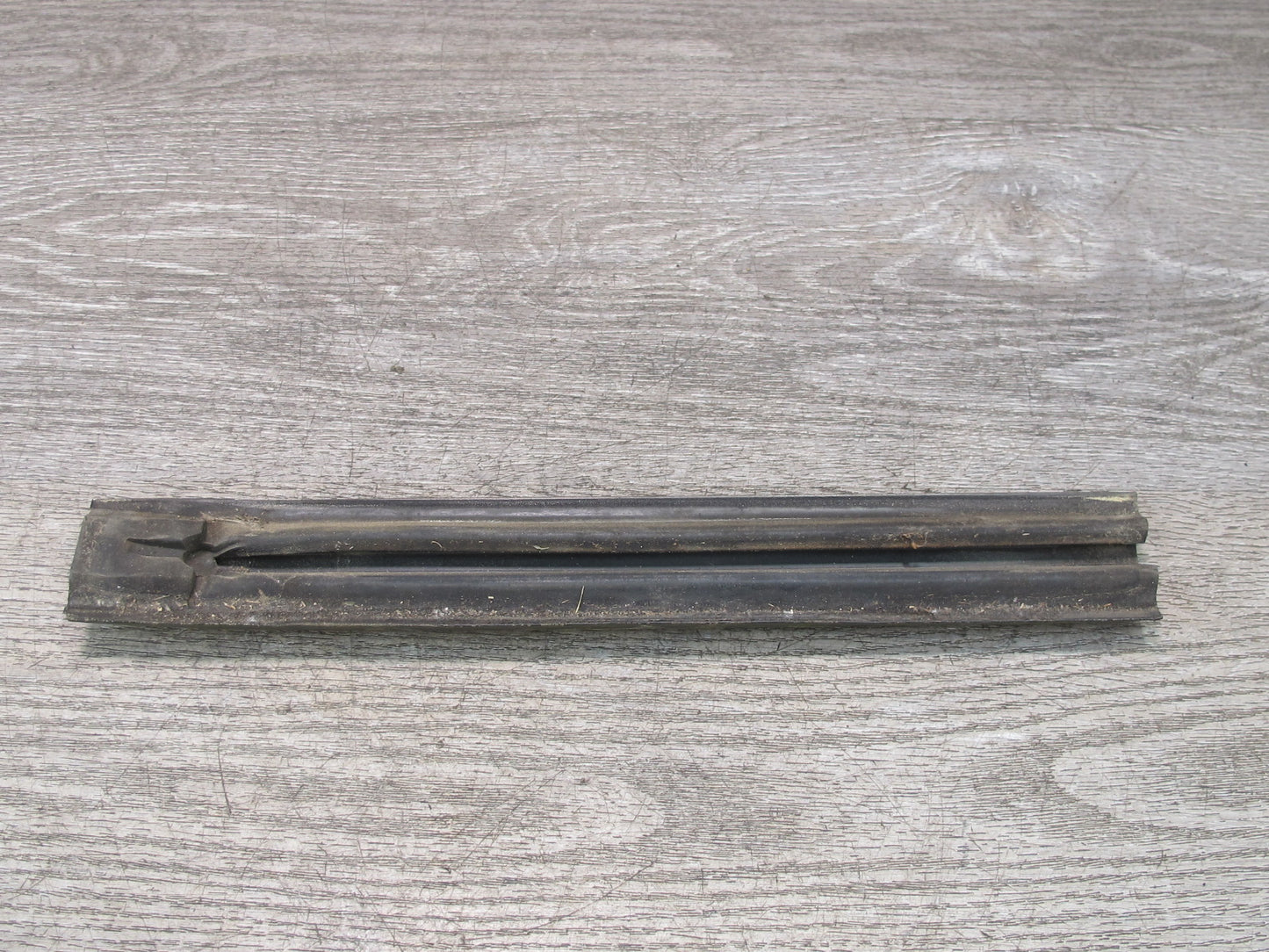 73-89 Mercedes R107 Set of 4 Front Bumper Rubber Guard Strip OEM