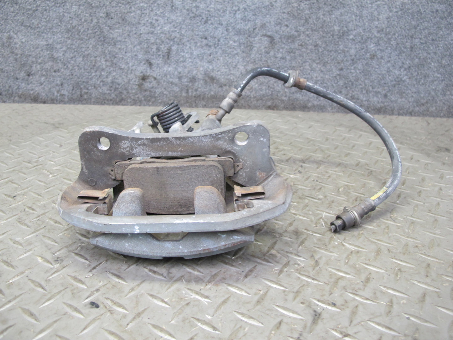 03-05 Toyota MR2 Spyder ZZW30L Set of 2 Rear Left & Right Brake Caliper 50k OEM