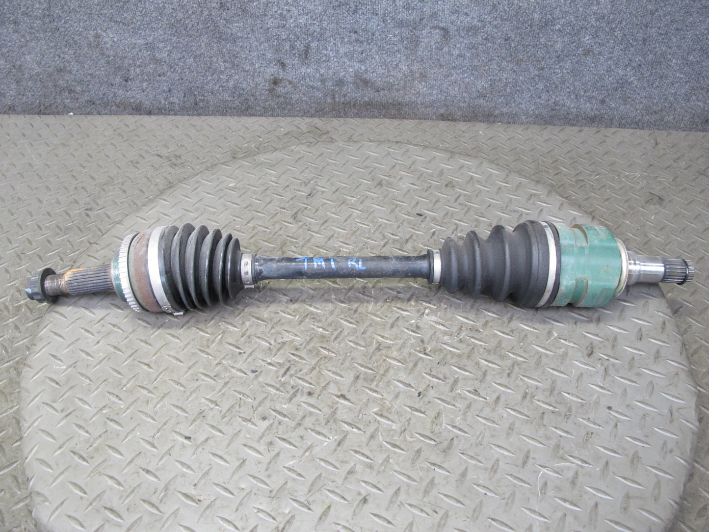 03-05 Toyota MR2 Spyder ZZW30L SMT Rear Left Suspension Axle Shaft 50K Miles OEM