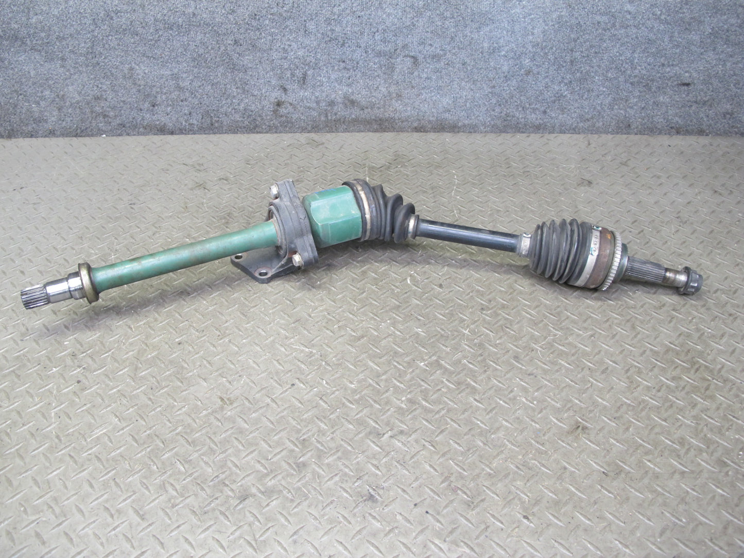 03-05 Toyota MR2 Spyder ZZW30L SMT Rear Right Suspension Axle Shaft OEM