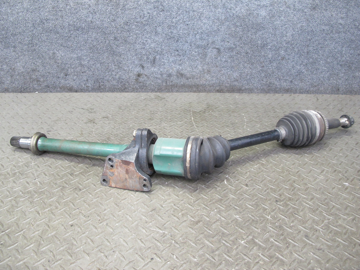 03-05 Toyota MR2 Spyder ZZW30L SMT Rear Right Suspension Axle Shaft OEM