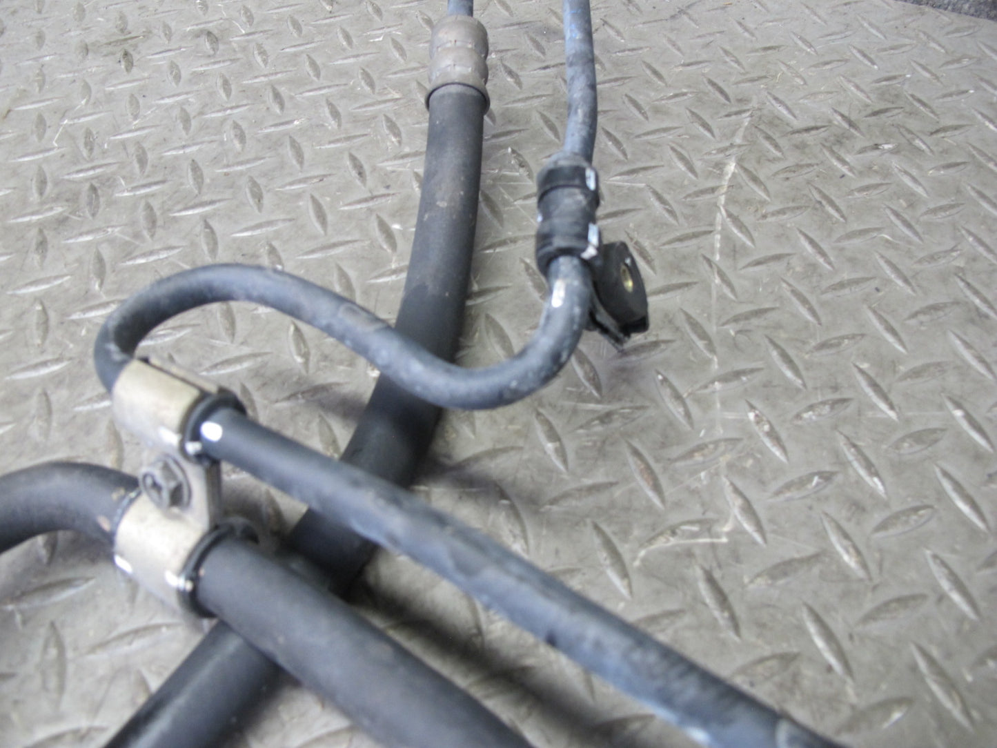00-05 Toyota MR2 Spyder ZZW30L Power Steering Hose Pipe Line OEM