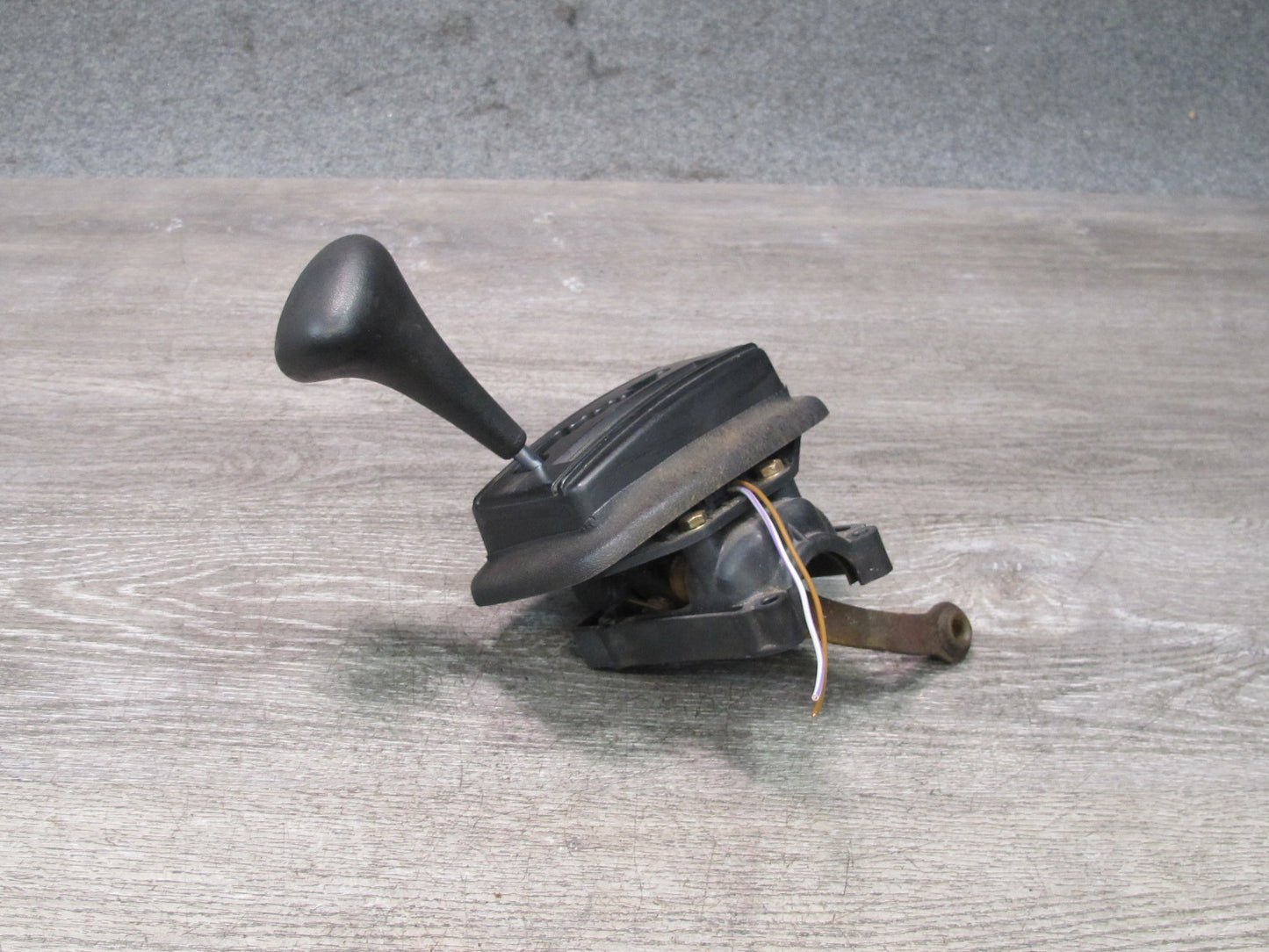 73-85 Mercedes R107 A/T Automatic Transmission Shifter Selector OEM