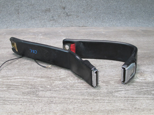 86-94 CHEVROLET CORVETTE C4 RIGHT & LEFT SIDE SEATBELT BUCKLE SET OEM