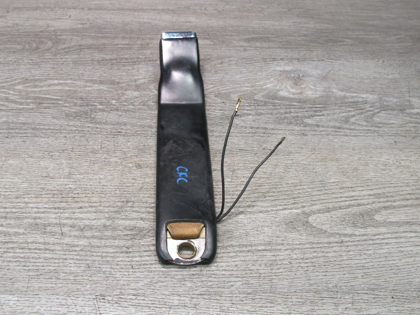 86-94 CHEVROLET CORVETTE C4 RIGHT & LEFT SIDE SEATBELT BUCKLE SET OEM