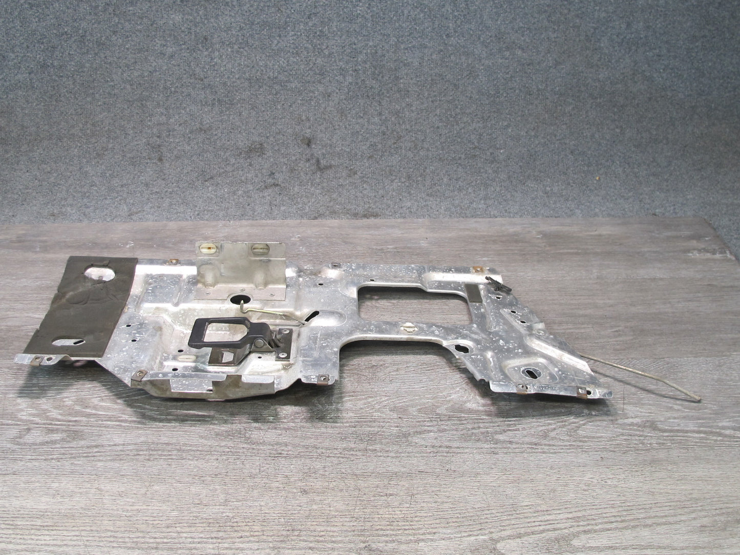 90-93 Chevrolet Corvette C4 Left Door Inner Alloy Mounting Panel w Handle OEM