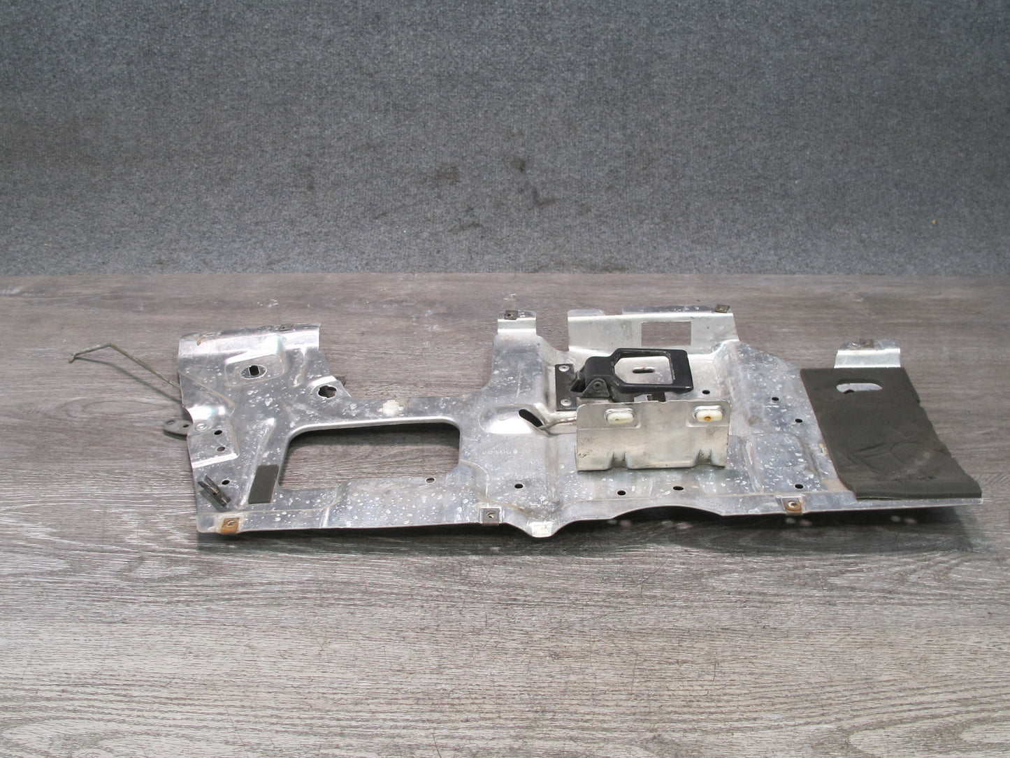 90-93 Chevrolet Corvette C4 Left Door Inner Alloy Mounting Panel w Handle OEM