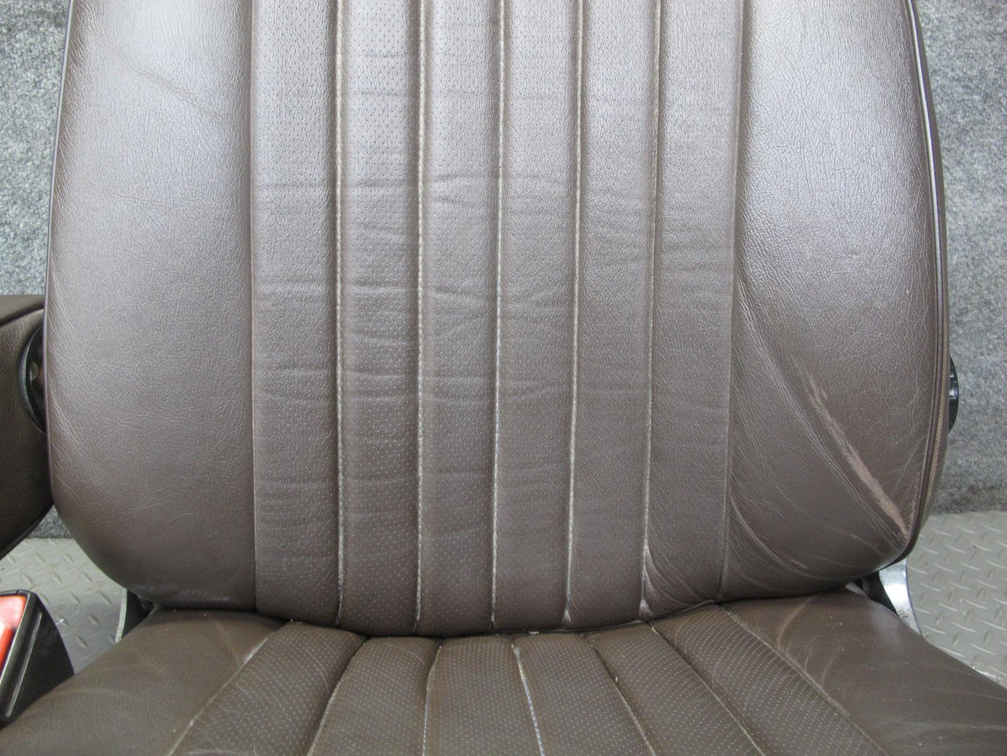73-85 Mercedes R107 Set of 2 Front Left & Right Leather Seat Brown Brasil OEM