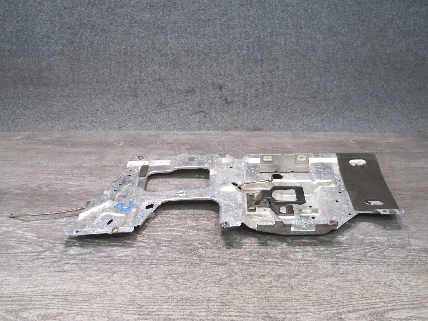 90-93 Chevrolet Corvette C4 Right Door Inner Alloy Mounting Panel w Handle OEM