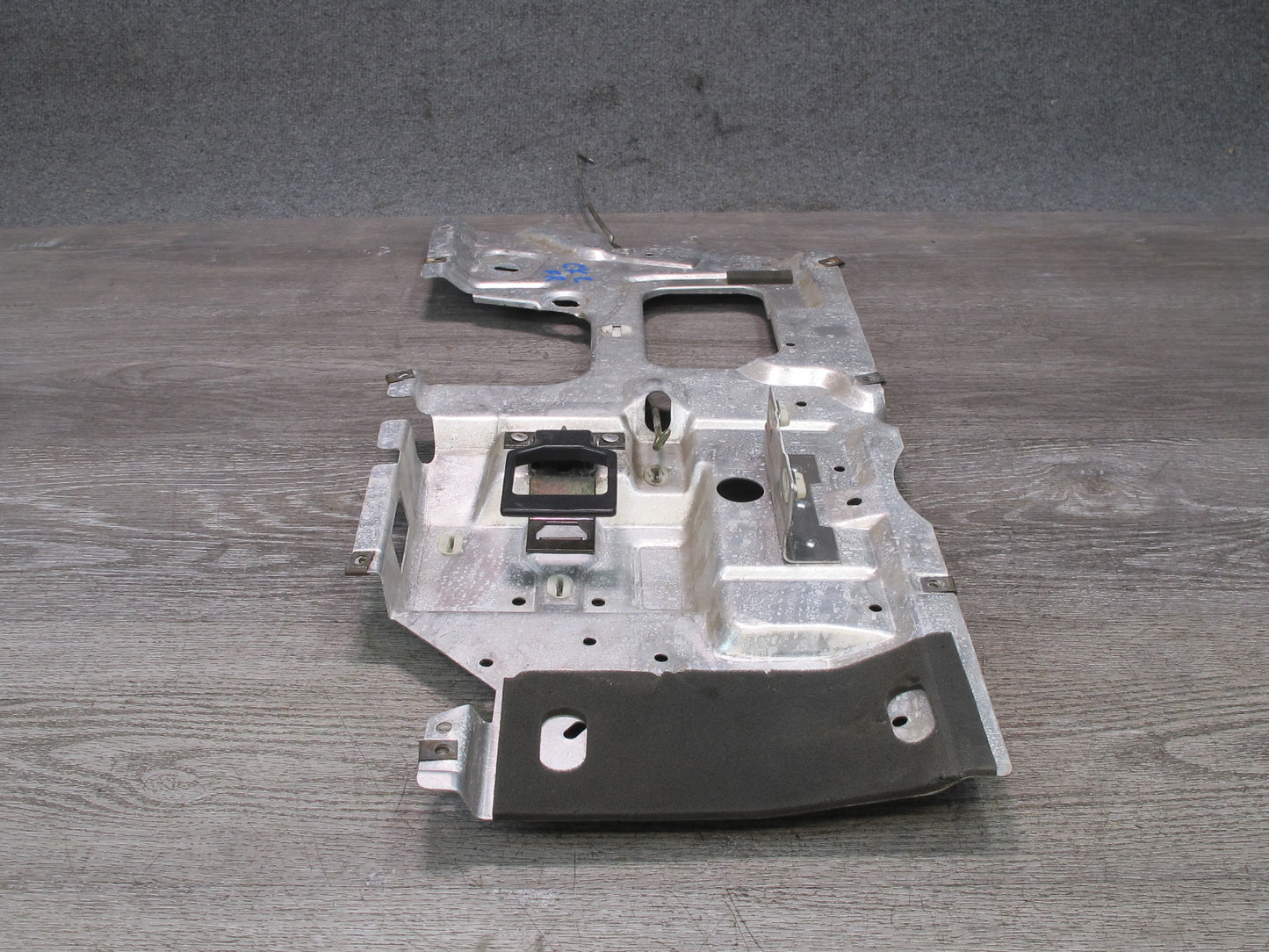 90-93 Chevrolet Corvette C4 Right Door Inner Alloy Mounting Panel w Handle OEM