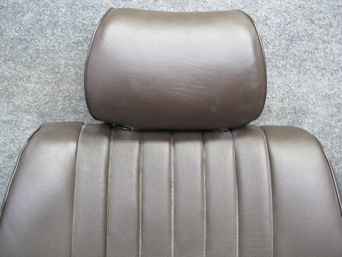 73-85 Mercedes R107 Set of 2 Front Left & Right Leather Seat Brown Brasil OEM