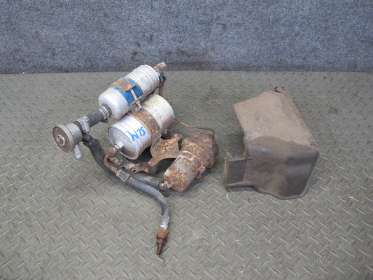 81-85 Mercedes R107 380SL Fuel Filter & Pump Assembly w Bracket & Cover OEM
