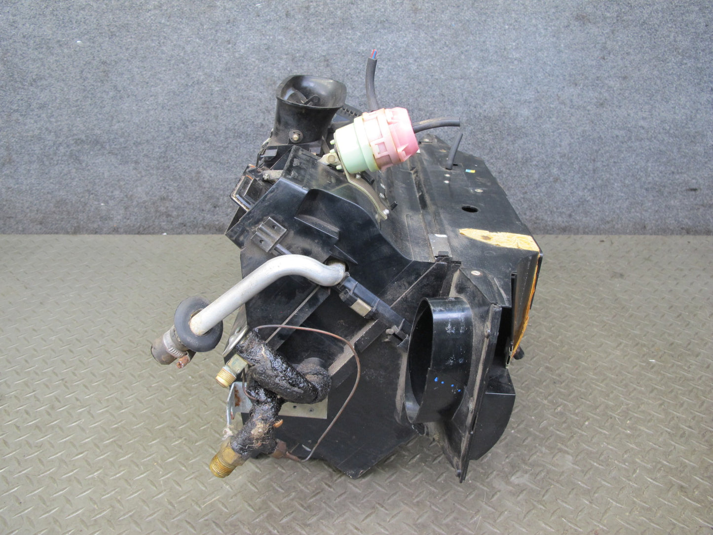 73-85 Mercedes R107 A/C Hvac Heater Core Box Assembly w Hose OEM