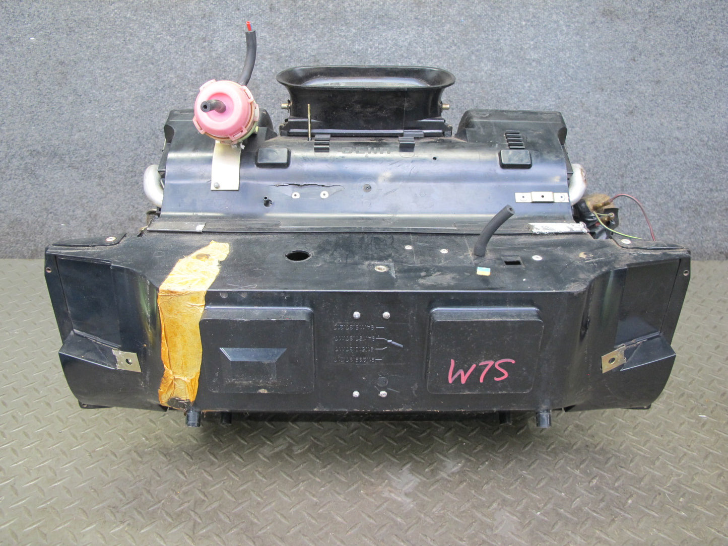 73-85 Mercedes R107 A/C Hvac Heater Core Box Assembly w Hose OEM