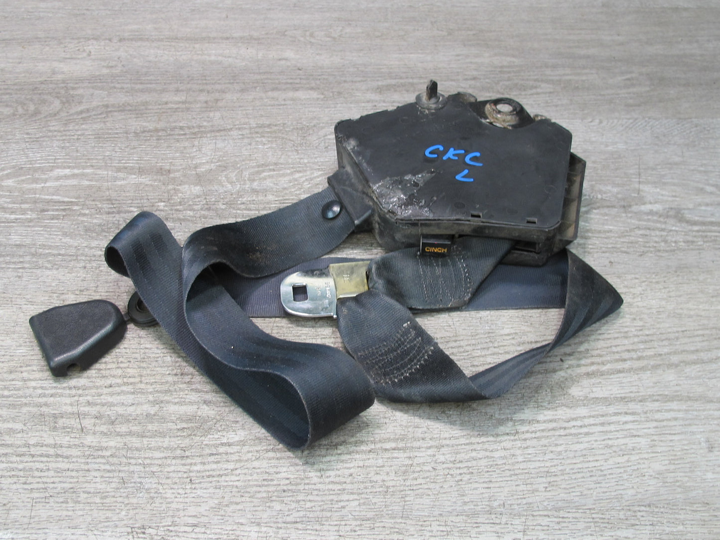 86-94 CHEVROLET CORVETTE C4 FRONT RIGHT & LEFT SIDE SEATBELT RETRACTOR SET OEM