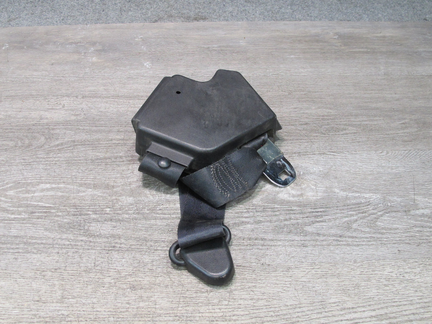 86-94 CHEVROLET CORVETTE C4 FRONT RIGHT & LEFT SIDE SEATBELT RETRACTOR SET OEM