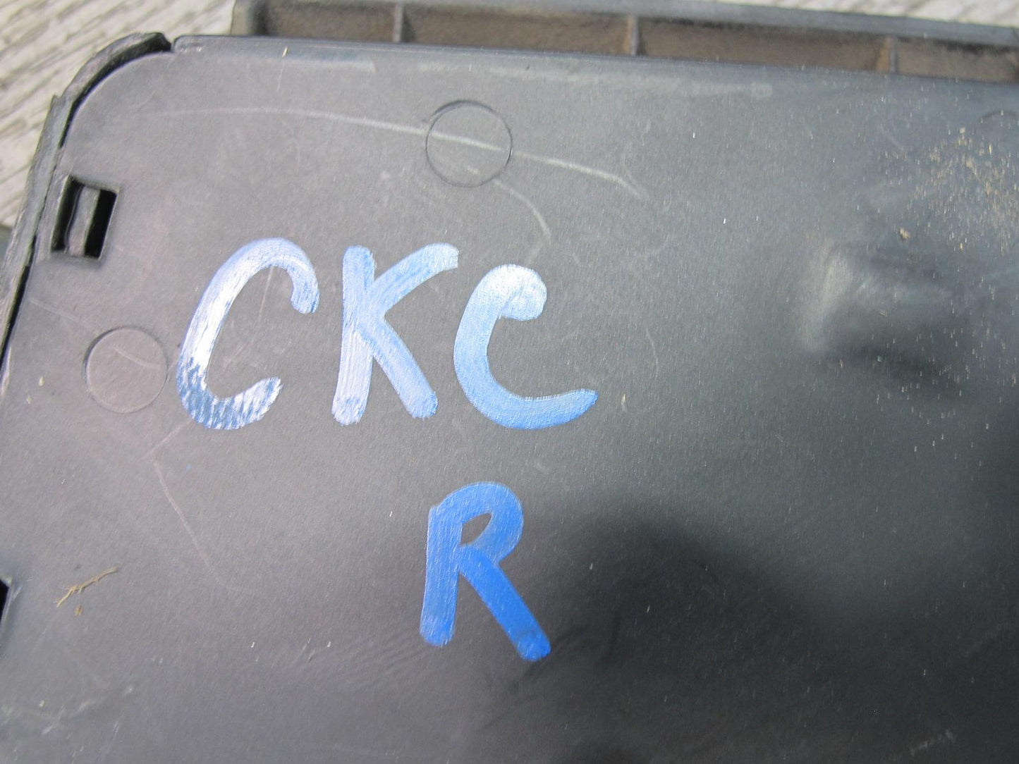 86-94 CHEVROLET CORVETTE C4 FRONT RIGHT & LEFT SIDE SEATBELT RETRACTOR SET OEM