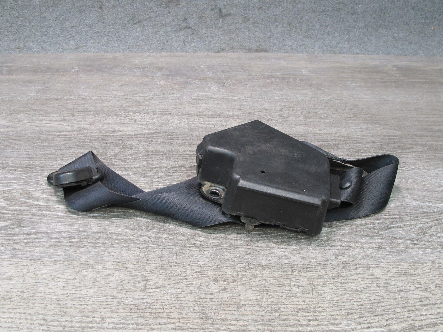 86-94 CHEVROLET CORVETTE C4 FRONT RIGHT & LEFT SIDE SEATBELT RETRACTOR SET OEM