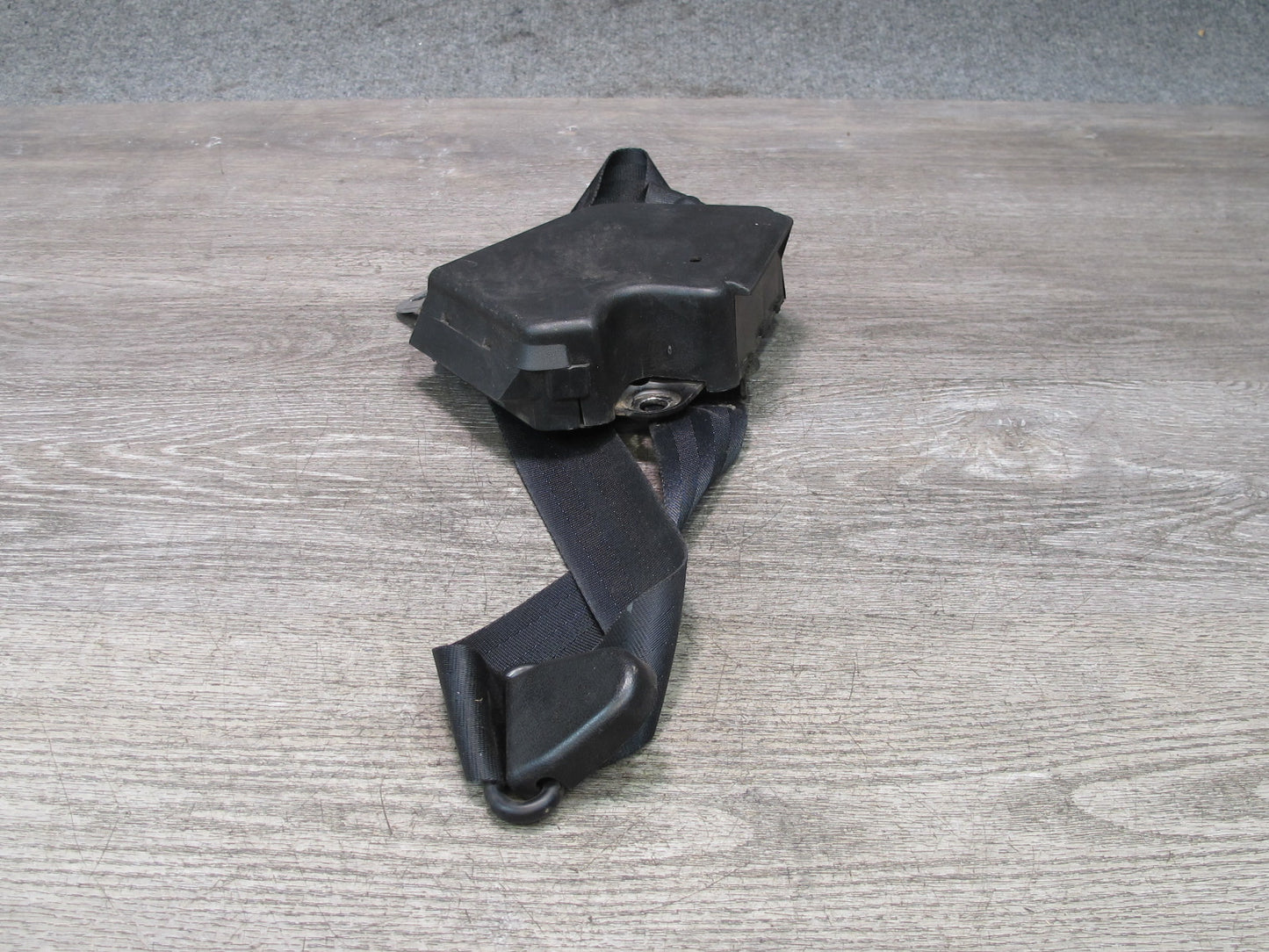 86-94 CHEVROLET CORVETTE C4 FRONT RIGHT & LEFT SIDE SEATBELT RETRACTOR SET OEM