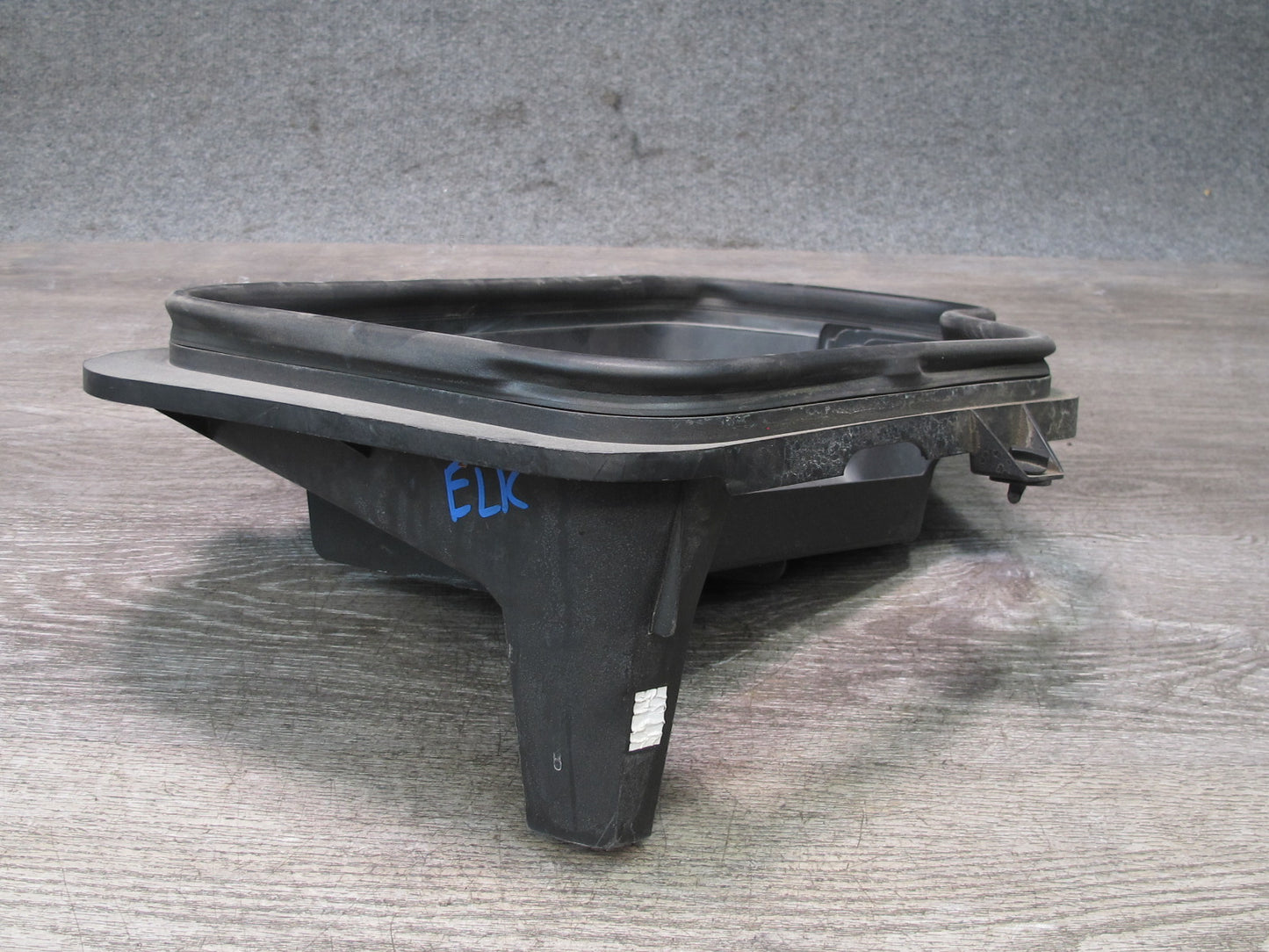 05-11 Mercedes R171 Slk-class Air Duct Cover Lid OEM