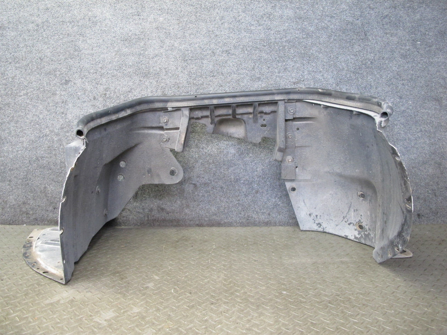 91-96 Chevrolet Corvette C4 Front Left Wheel Arch Fender Splash Guard Set OEM
