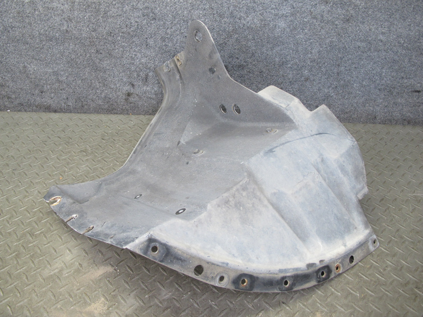 91-96 Chevrolet Corvette C4 Front Left Wheel Arch Fender Splash Guard Set OEM