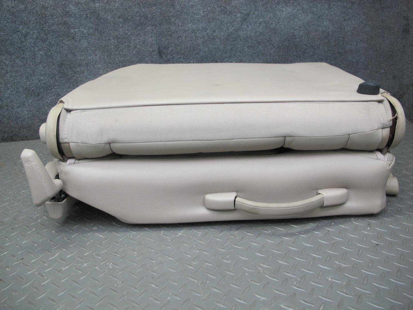 1998-2002 Lexus LX470 Rear Third 3RD ROW Left Right Leather Ivory Seat Set of 2