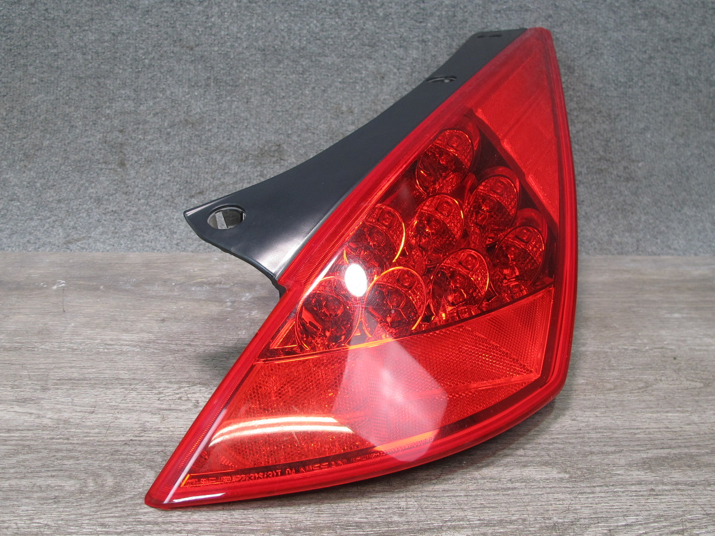 07-09 Nissan 350Z Z33 Rear Right LED Tail Light Lamp OEM