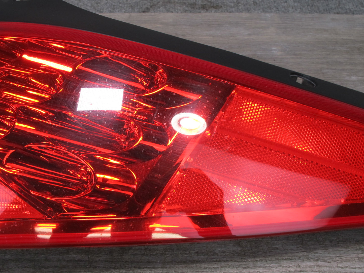 07-09 Nissan 350Z Z33 Rear Right LED Tail Light Lamp OEM