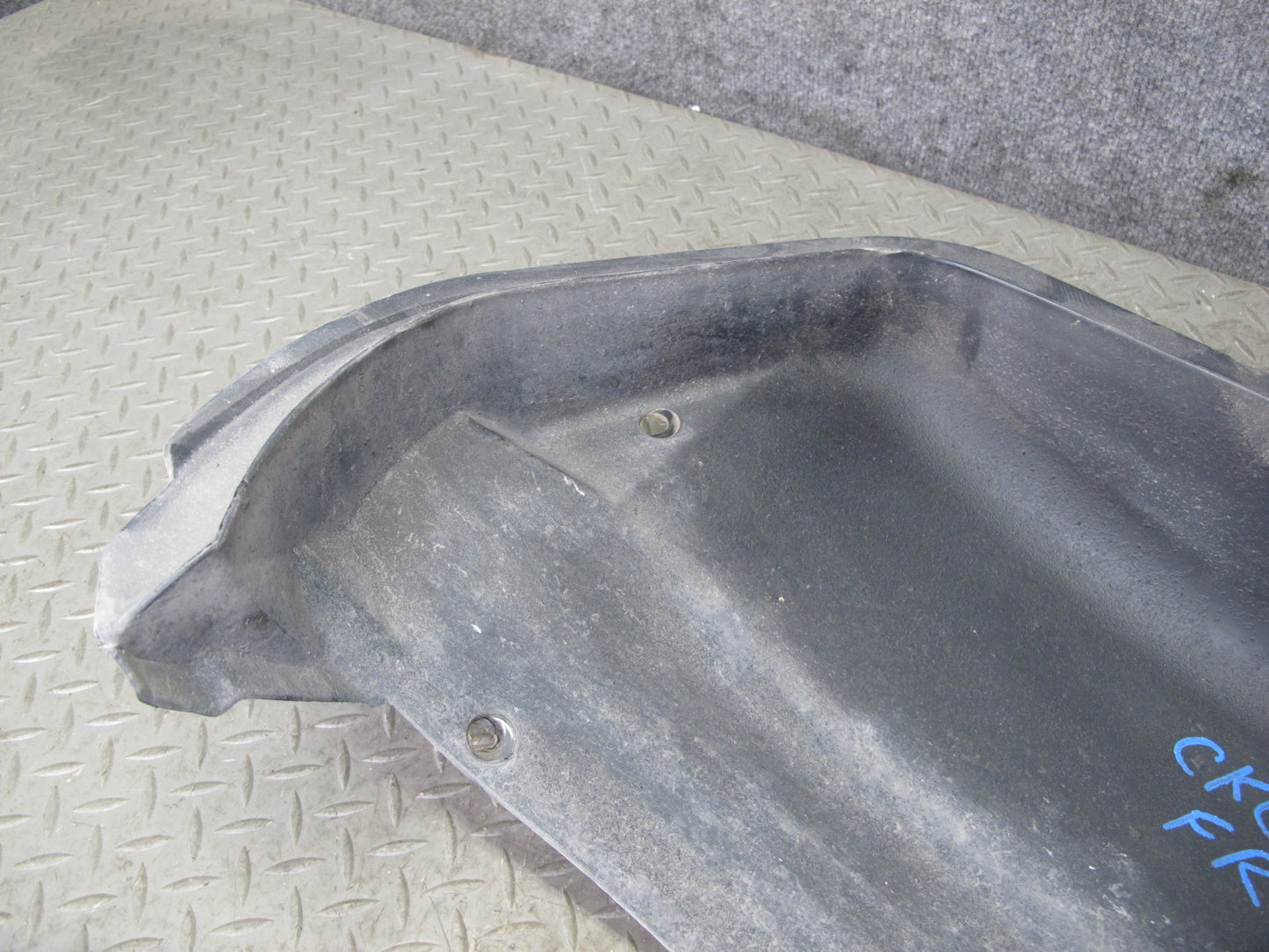 88-96 Chevrolet Corvette C4 Front Right Inner Fender Wheelhouse Panel OEM
