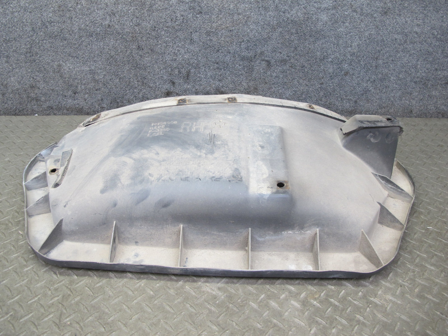 88-96 Chevrolet Corvette C4 Front Right Inner Fender Wheelhouse Panel OEM