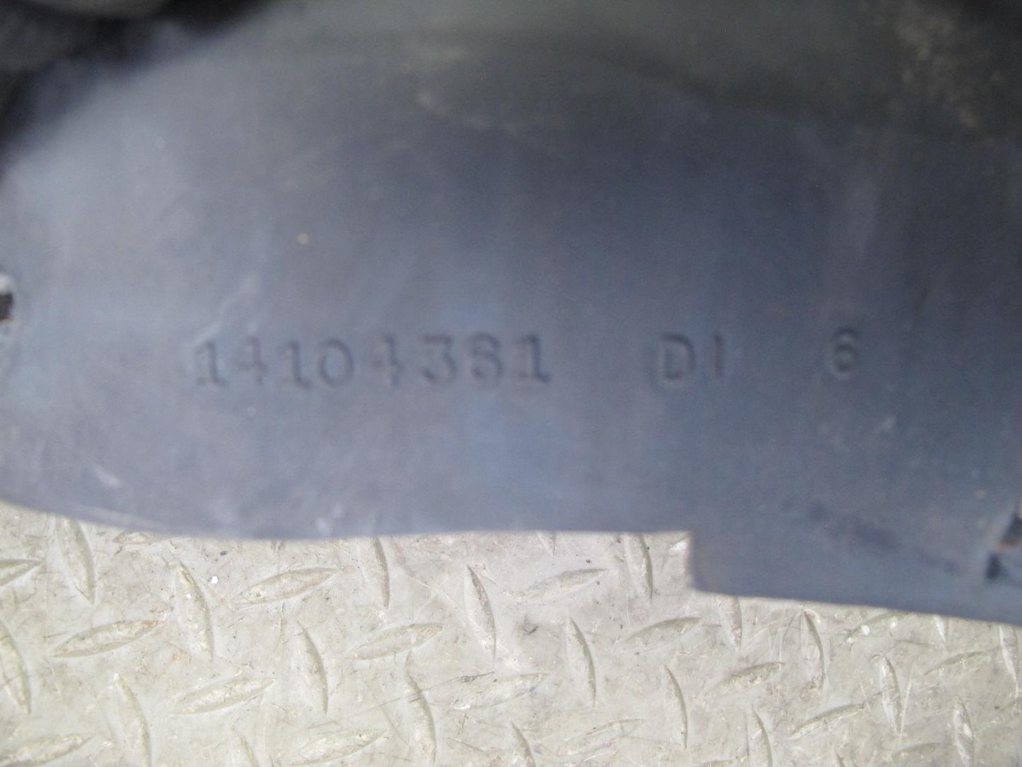 89-96 Chevrolet Corvette C4 Hood Cowl Seal Gasket 14104361 OEM