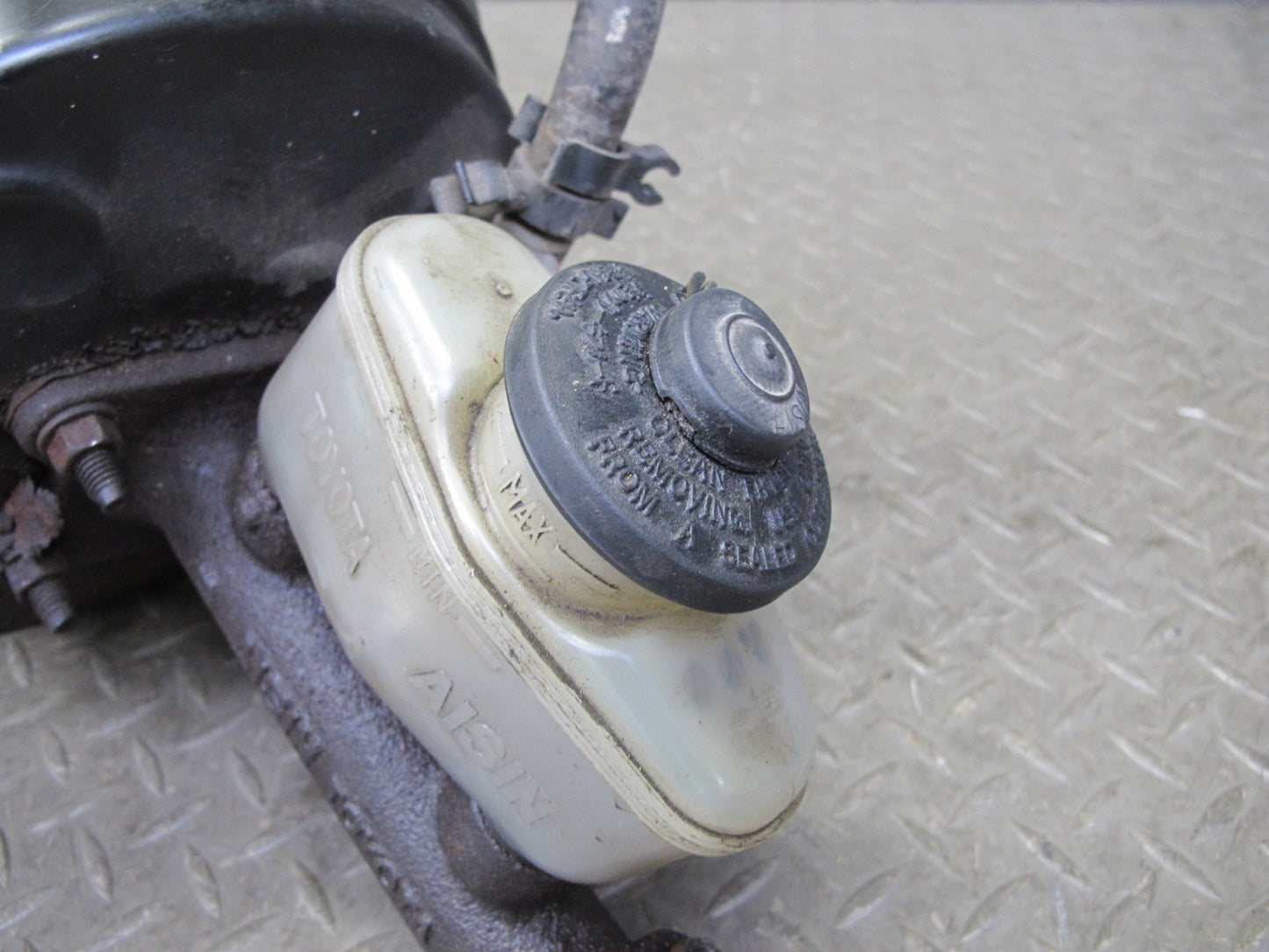 89-90 Toyota Supra MK3 ABS Brake Master Cylinder Booster Fluid Reservoir OEM