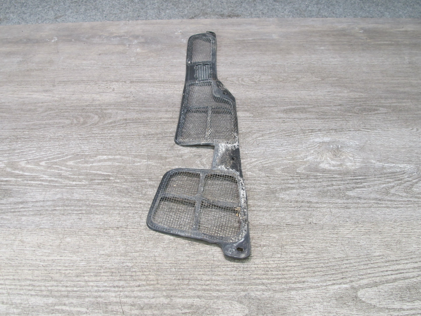 84-96 Chevrolet Corvette C4 Windshield Cowl Drain Screen Grille Trim Set OEM