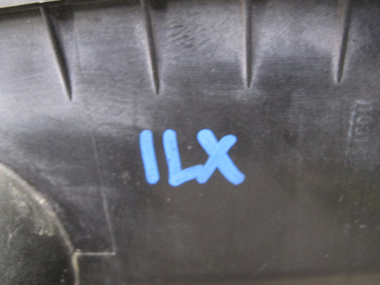 1998-2006 Lexus J100L LX470 Engine Air Intake Cleaner Filter Box Housing