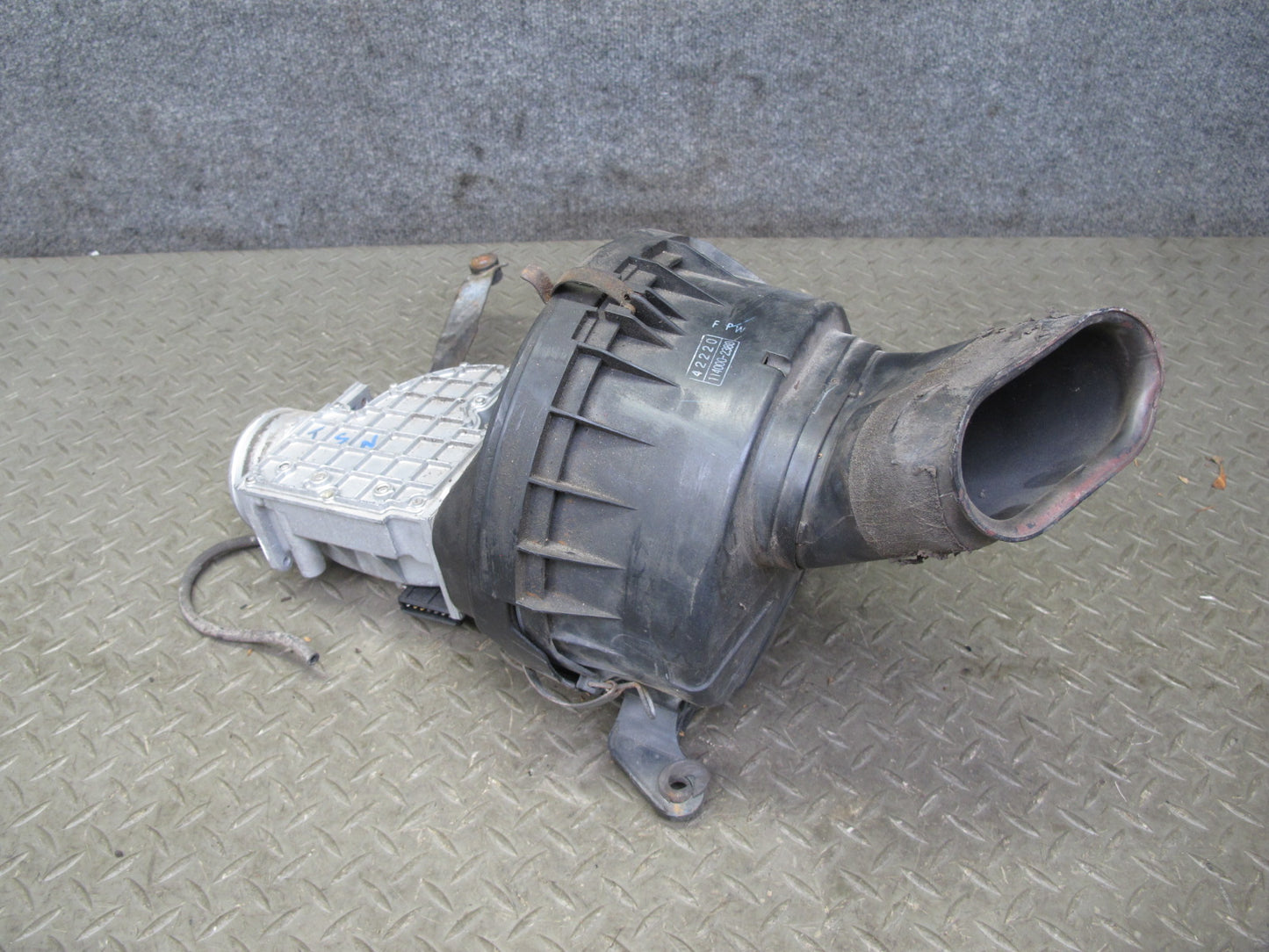 86-92 Toyota Supra MK3 NON Turbo Air Intake Cleaner Filter Box w MAF Sensor OEM
