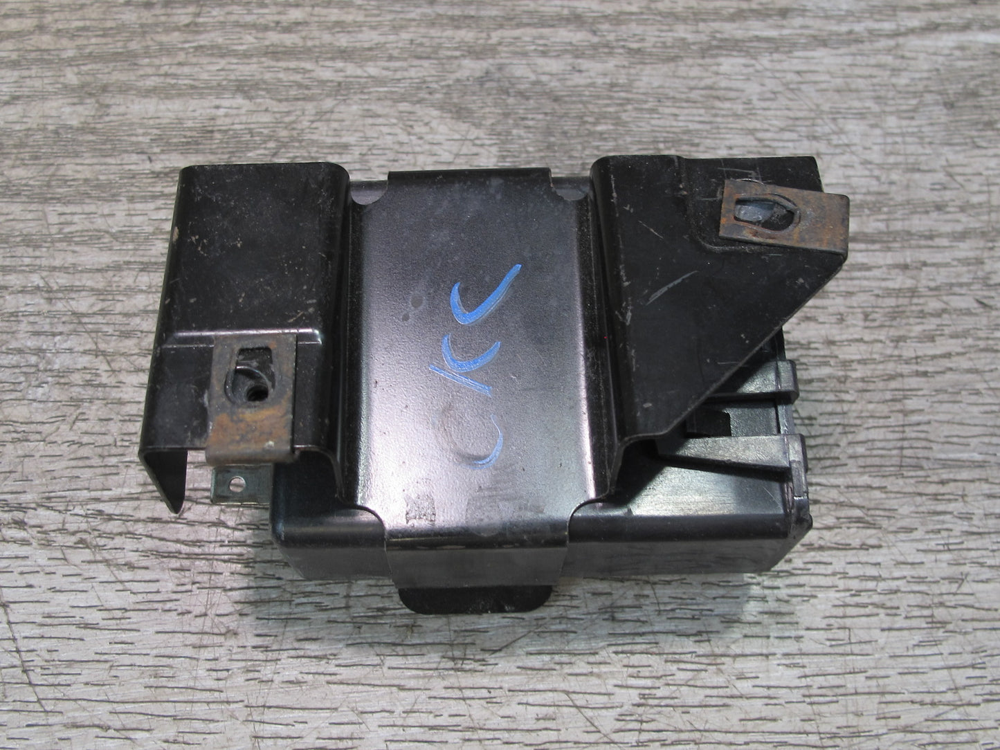 90-96 Chevrolet Corvette C4 Warning Alarm Buzzer Chime Module Relay OEM