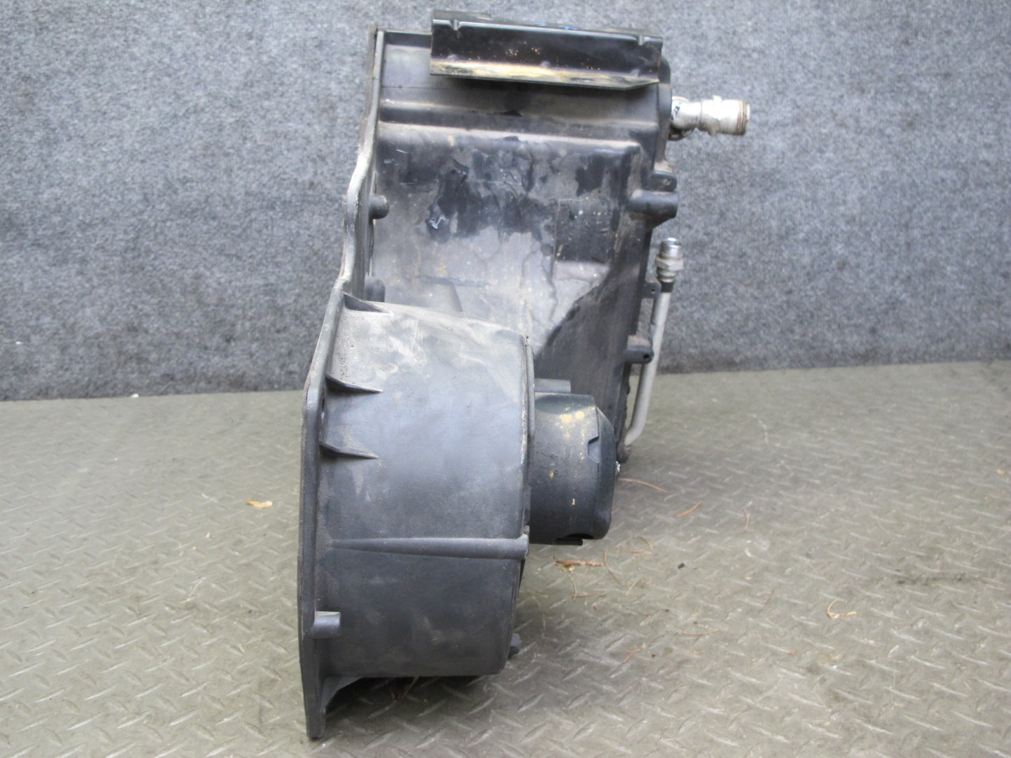 90-93 Chevrolet Corvette C4 A/C Air Conditioning Blower Motor Evaporator Box OEM