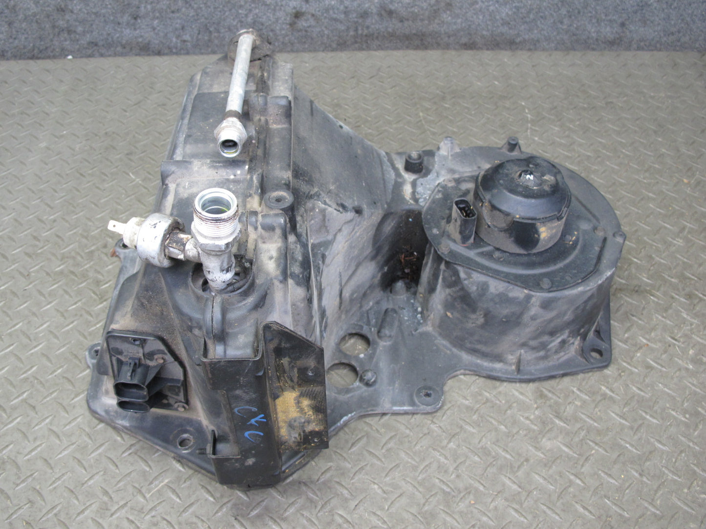 90-93 Chevrolet Corvette C4 A/C Air Conditioning Blower Motor Evaporator Box OEM