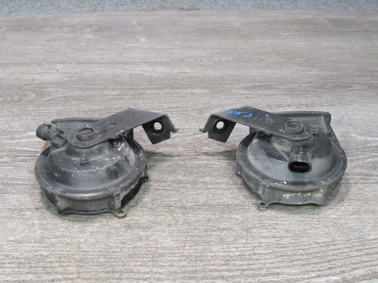 84-96 Chevrolet Corvette C4 Set of 2 High & Low Tone Note Pitch Horn Signal OEM