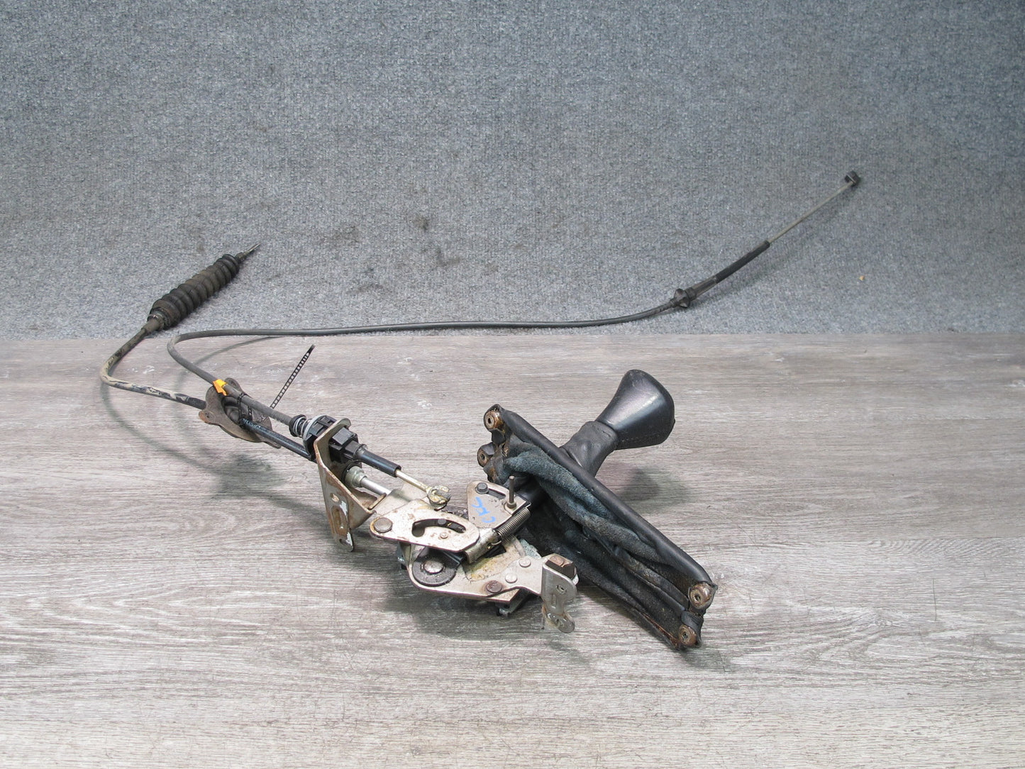 90-91 Chevrolet Corvette C4 A/T Automatic Transmission Shifter w Cable OEM