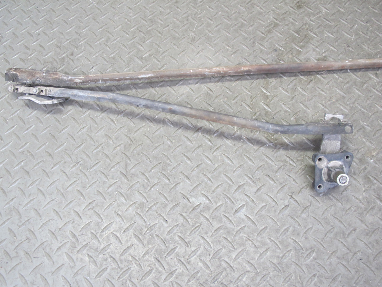84-96 Chevrolet Corvette C4 Windshield Wiper Transmission Linkage w Motor OEM