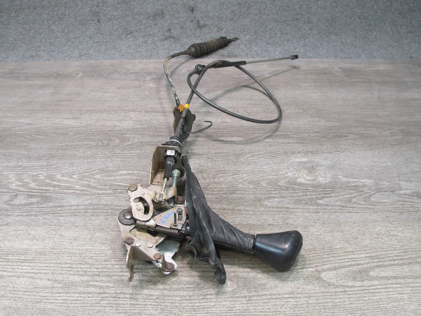 90-91 Chevrolet Corvette C4 A/T Automatic Transmission Shifter w Cable OEM